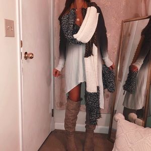 Zara black and mustard yellow cable knit scarf